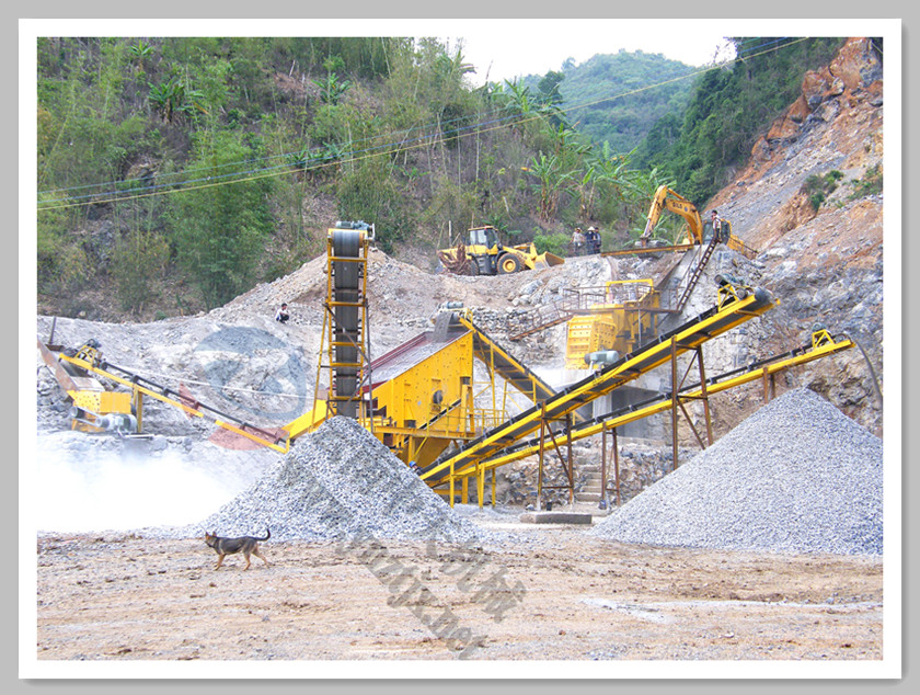 云南臨滄日產(chǎn)1500噸二合一生產(chǎn)線(xiàn)現(xiàn)場(chǎng)